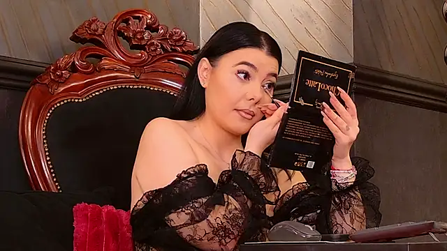 MistressEly online show from April 2026 12:33:01 PM