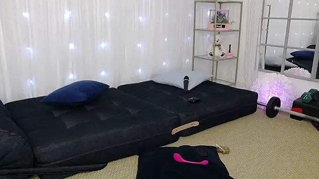 SarahRaynex online show from February 2026 08:02:01 AM