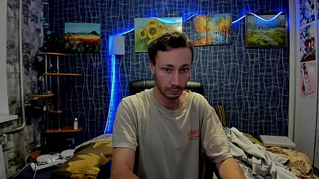 CuteBoy228 online show from December 2025 03:07:01 PM