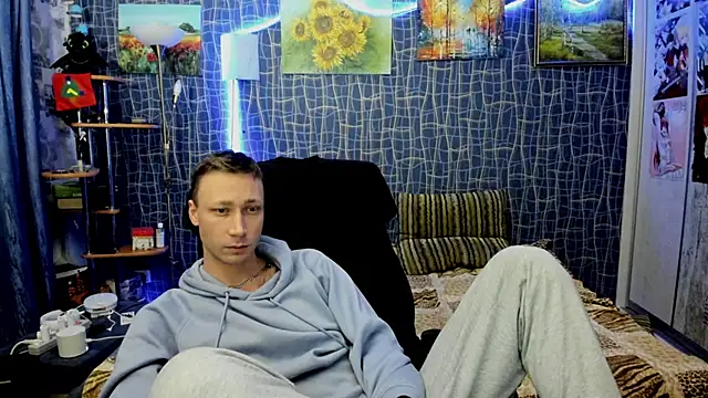 CuteBoy228 online show from February 2026 10:39:01 PM