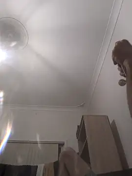 straightozgoesdwn online show from September 2025 02:06:02 PM