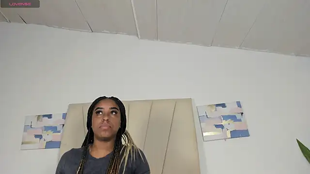 Sophia Ebony online show from June 2026 12:15:01 PM