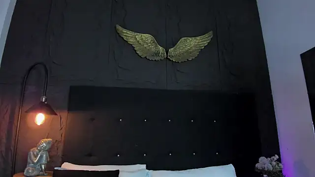 Rose Blossom online show from November 2025 04:55:01 AM