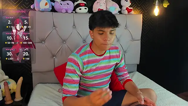 Snapshot of Thiago_Kozak chatting on September 2025 12:29:02 PM Thiago Kozak online show from September 2025 12:29:02 PM