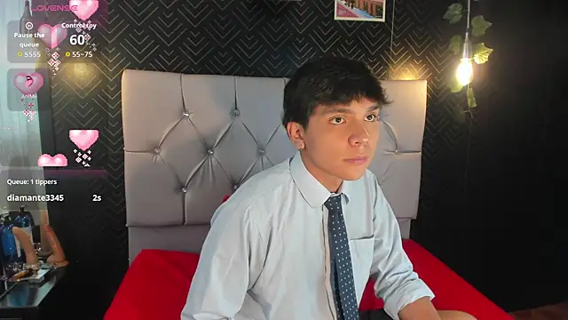 Snapshot of Thiago_Kozak chatting on November 2025 01:01:02 PM Thiago Kozak online show from November 2025 01:01:02 PM