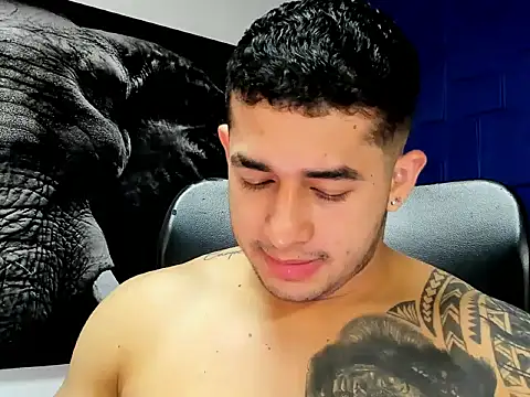 king falconer online show from December 2025 01:02:02 AM