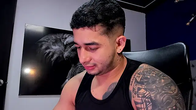 king falconer online show from December 2025 12:48:01 AM