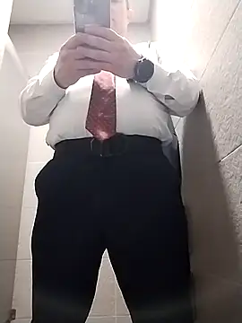 BigCristh79 online show from February 2026 09:35:02 PM