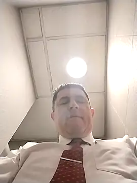 BigCristh79 online show from April 2026 01:26:01 PM