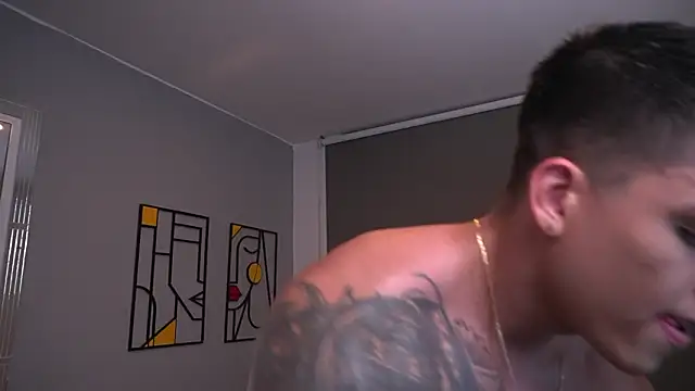 Snapshot of tyler_muscle1 chatting on February 2026 01:57:02 AM tyler muscle1 online show from February 2026 01:57:02 AM