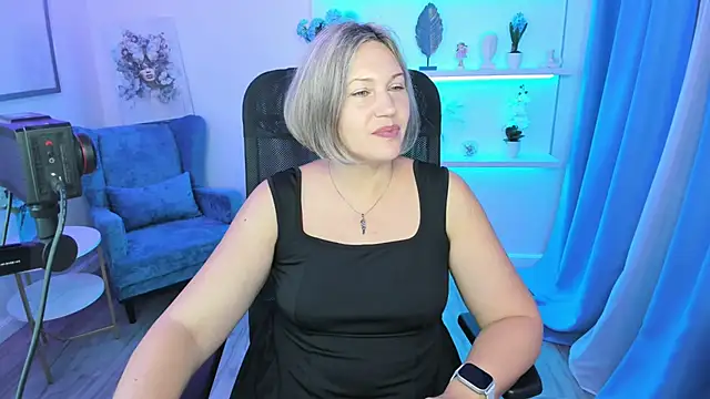 NinaStarle online show from September 2025 04:38:02 AM