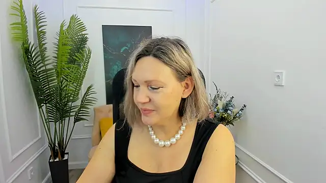 NinaStarle online show from January 2026 04:25:01 AM