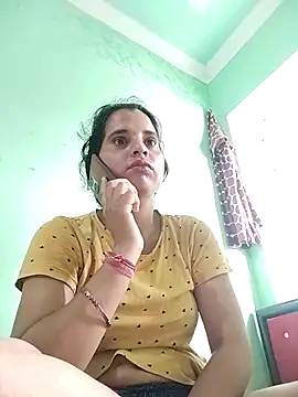 Snapshot of JHILMIL chatting on September 2025 04:23:01 AM JHILMIL online show from September 2025 04:23:01 AM