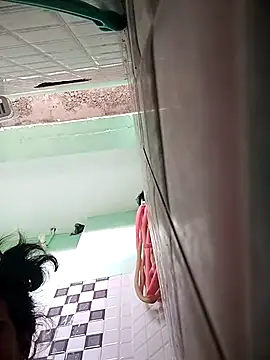 Snapshot of JHILMIL chatting on October 2025 03:29:02 AM JHILMIL online show from October 2025 03:29:02 AM