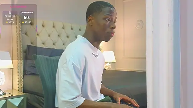 CharlesBrown  online show from November 2025 12:31:02 PM