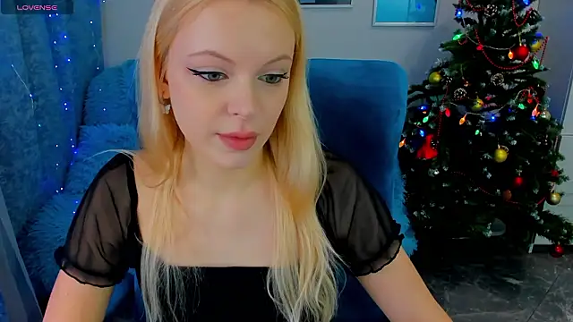 Snapshot of KatherineePierce chatting on January 2026 04:44:01 PM KatherineePierce online show from January 2026 04:44:01 PM