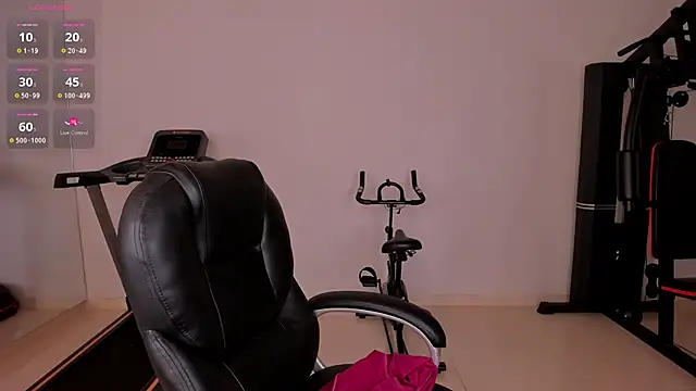 SarahYates online show from February 2026 08:29:02 PM