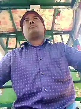 CatchingBouquet online show from November 2025 02:24:01 AM