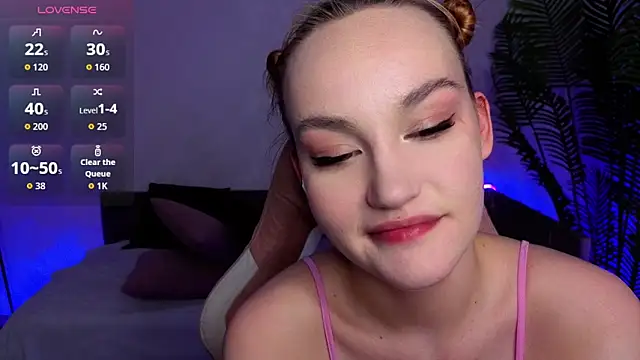 Ida FaneStain online show from April 2026 12:51:02 PM