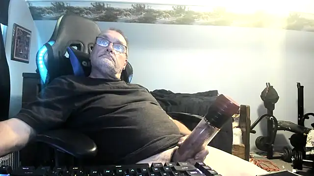 Snapshot of jimboaza123 chatting on October 2025 06:41:02 PM jimboaza123 online show from October 2025 06:41:02 PM