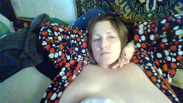 Snapshot of AllaSowinskaya chatting on November 2025 09:30:01 AM AllaSowinskaya online show from November 2025 09:30:01 AM