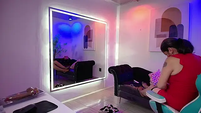 Madame scarlet online show from September 2025 11:21:01 AM