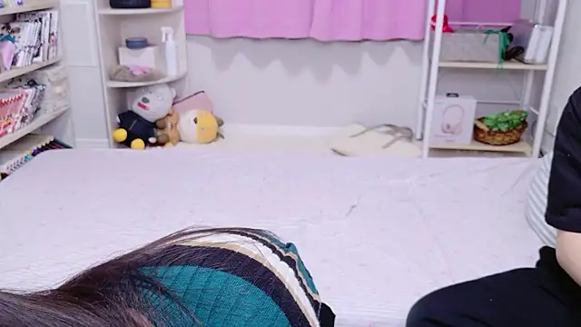 OSUSHI-CHAN online show from March 2026 04:54:01 PM