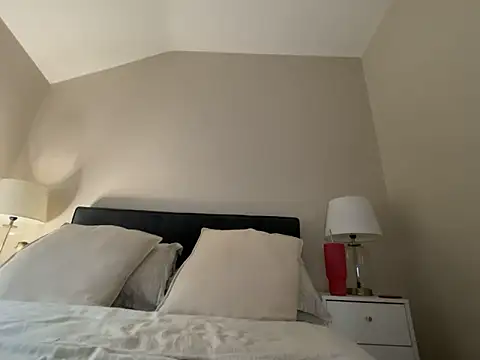 FrancescaXO online show from October 2025 02:14:01 PM