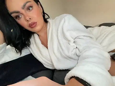 FrancescaXO online show from May 2026 11:04:01 AM