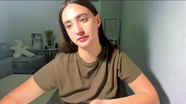Snapshot of Wise_Bunny chatting on May 2026 07:29:01 PM Wise Bunny online show from May 2026 07:29:01 PM
