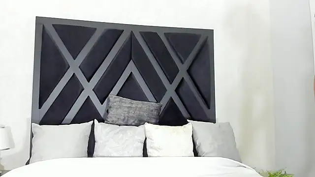 Snapshot of zoe_martins_ chatting on June 2026 05:38:02 PM zoe martins online show from June 2026 05:38:02 PM