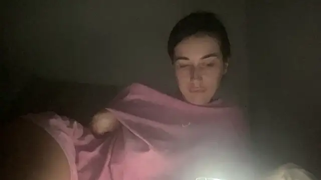 Talyo19 online show from October 2025 10:04:02 PM