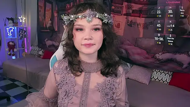 Snapshot of EmilyChaves chatting on October 2025 04:31:02 PM EmilyChaves online show from October 2025 04:31:02 PM