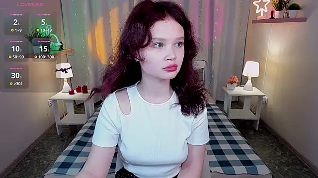 EmilyChaves online show from May 2026 08:20:02 AM