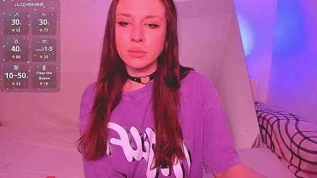 Lil Foxy9 online show from March 2026 07:02:02 AM