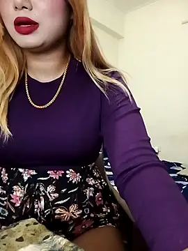 alexa cam44 online show from April 2026 07:55:02 PM