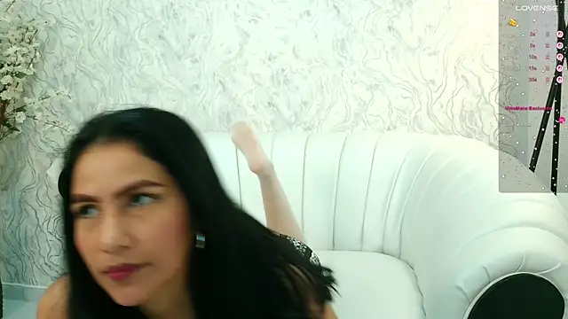 Snapshot of aura_sanders1 chatting on November 2025 12:16:02 PM aura sanders1 online show from November 2025 12:16:02 PM