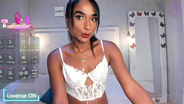 EsmeraldaNyx online show from September 2025 10:53:01 PM