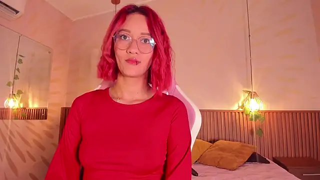 Snapshot of daphne_courtis chatting on May 2026 03:14:02 AM daphne courtis online show from May 2026 03:14:02 AM