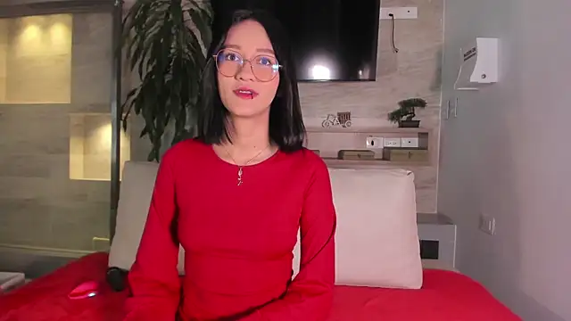 Snapshot of daphne_courtis chatting on July 2026 03:20:02 AM daphne courtis online show from July 2026 03:20:02 AM