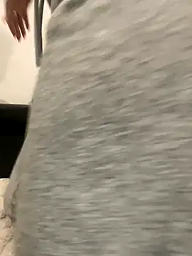 Snapshot of Aliyatantrique24 chatting on November 2025 04:13:01 AM Aliyatantrique24 online show from November 2025 04:13:01 AM