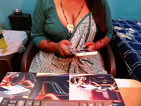 Snapshot of PREETI_BABY chatting on May 2026 05:36:02 AM PREETI BABY online show from May 2026 05:36:02 AM