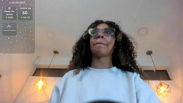 Hanna Cornee  online show from February 2026 12:26:01 PM