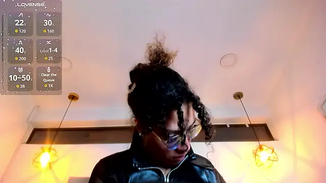 Hanna Cornee  online show from February 2026 12:24:02 PM