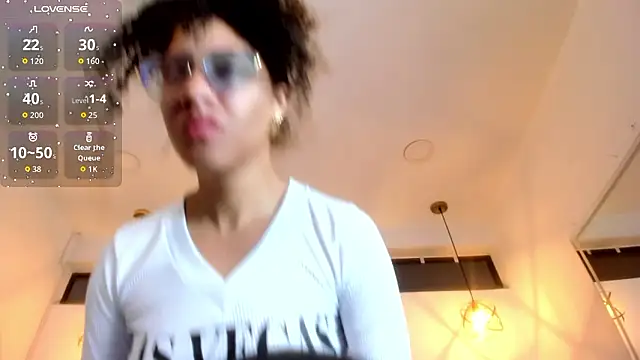 Hanna Cornee  online show from March 2026 12:23:02 PM