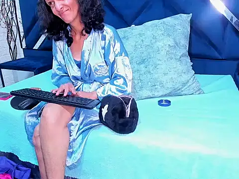 YanetRose online show from July 2026 03:35:01 AM