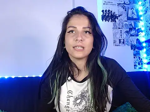 Chloe paytone online show from October 2025 11:24:02 PM