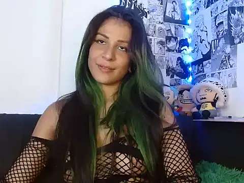 Snapshot of Chloe_paytone chatting on May 2026 10:04:02 PM Chloe paytone online show from May 2026 10:04:02 PM