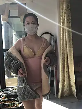 chengcheng12 online show from January 2026 05:57:01 AM