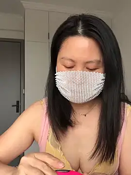 chengcheng12 online show from February 2026 02:37:02 AM